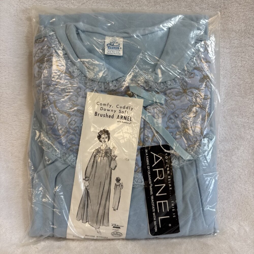 Vintage Women’s Nightgown NEW‎ Celanese Arnel Triacetate With Rayon BLUE